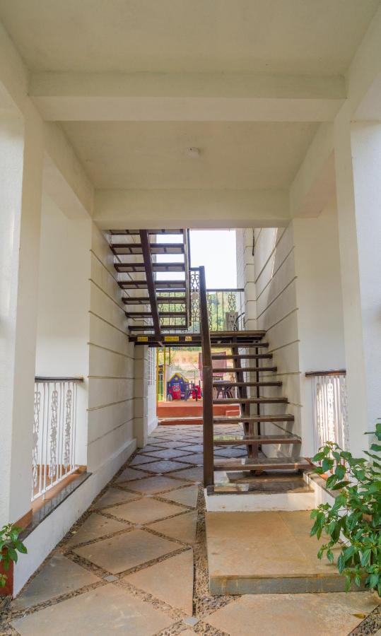 Marine Studios Le Pension Candolim Exterior foto